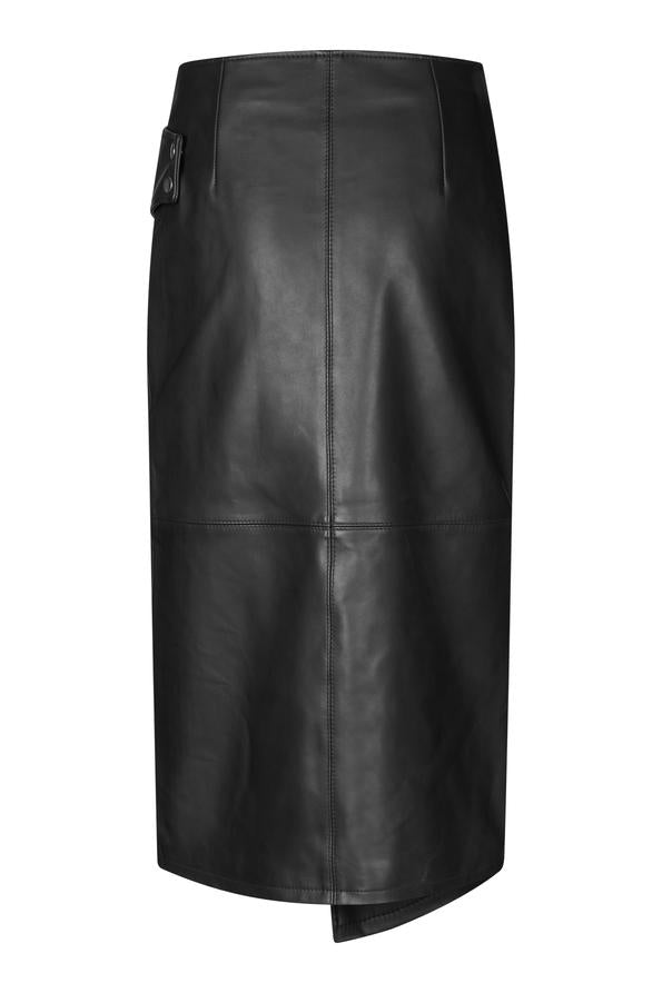 Oval Square Verve Leather Skirt //  Black