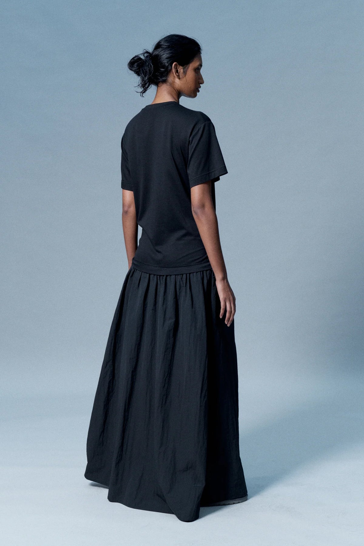 Verner T-Shirt  Gown // Black