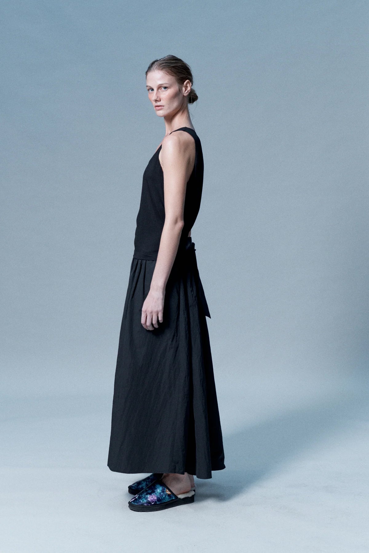 Verner Singlet Gown // Black