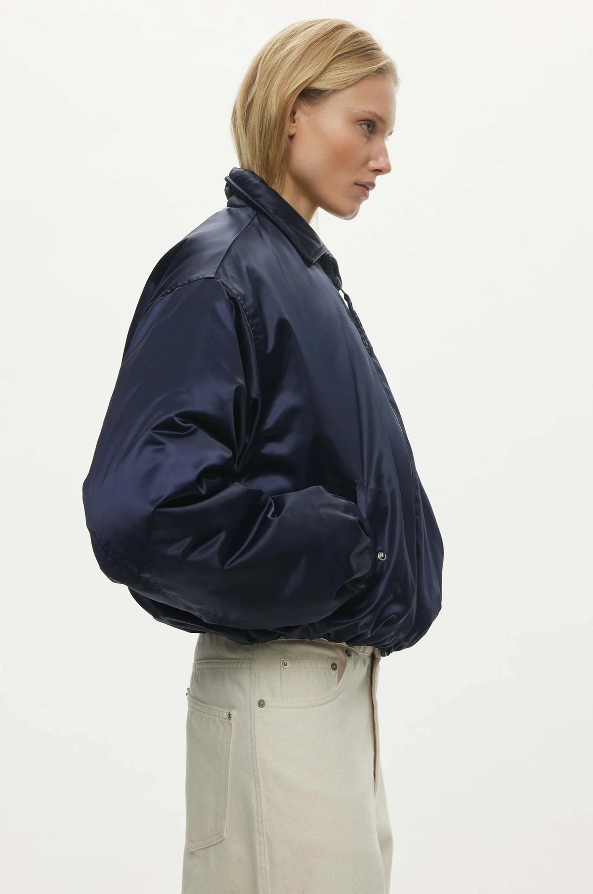 Oval Square Blink Bomber // Light Blue Stripe