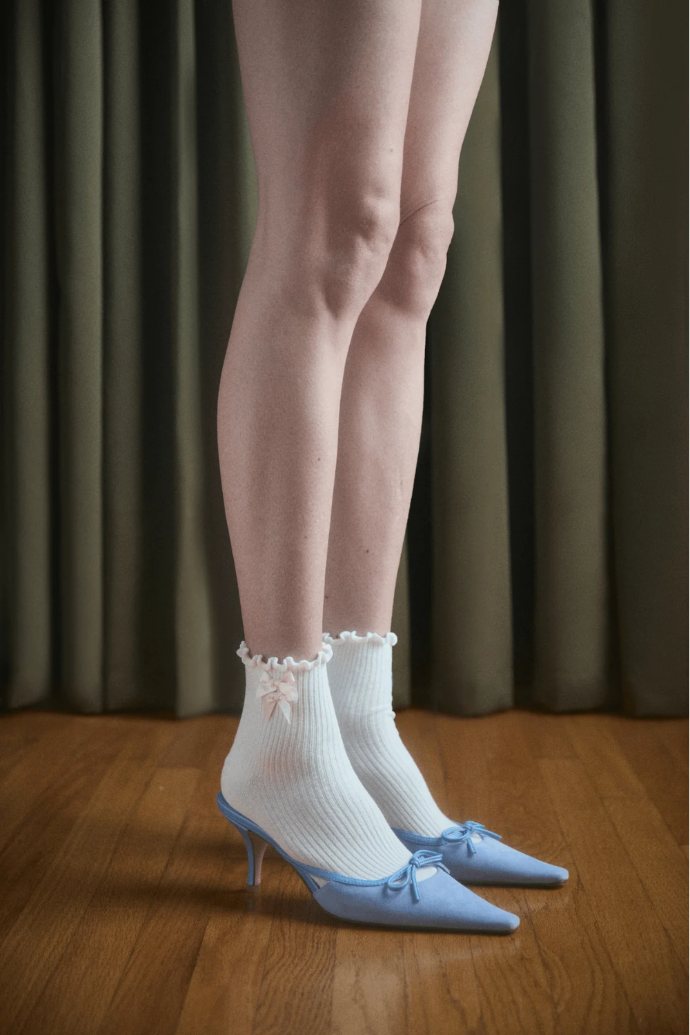 Duo Bow Socks // White