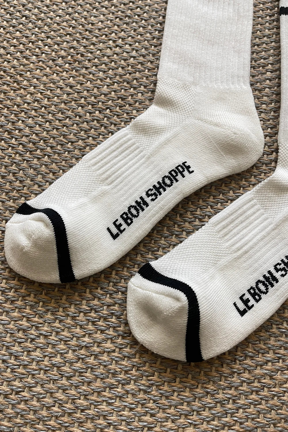 Le Bon Shoppe Extended Boyfriend Socks // Classic White