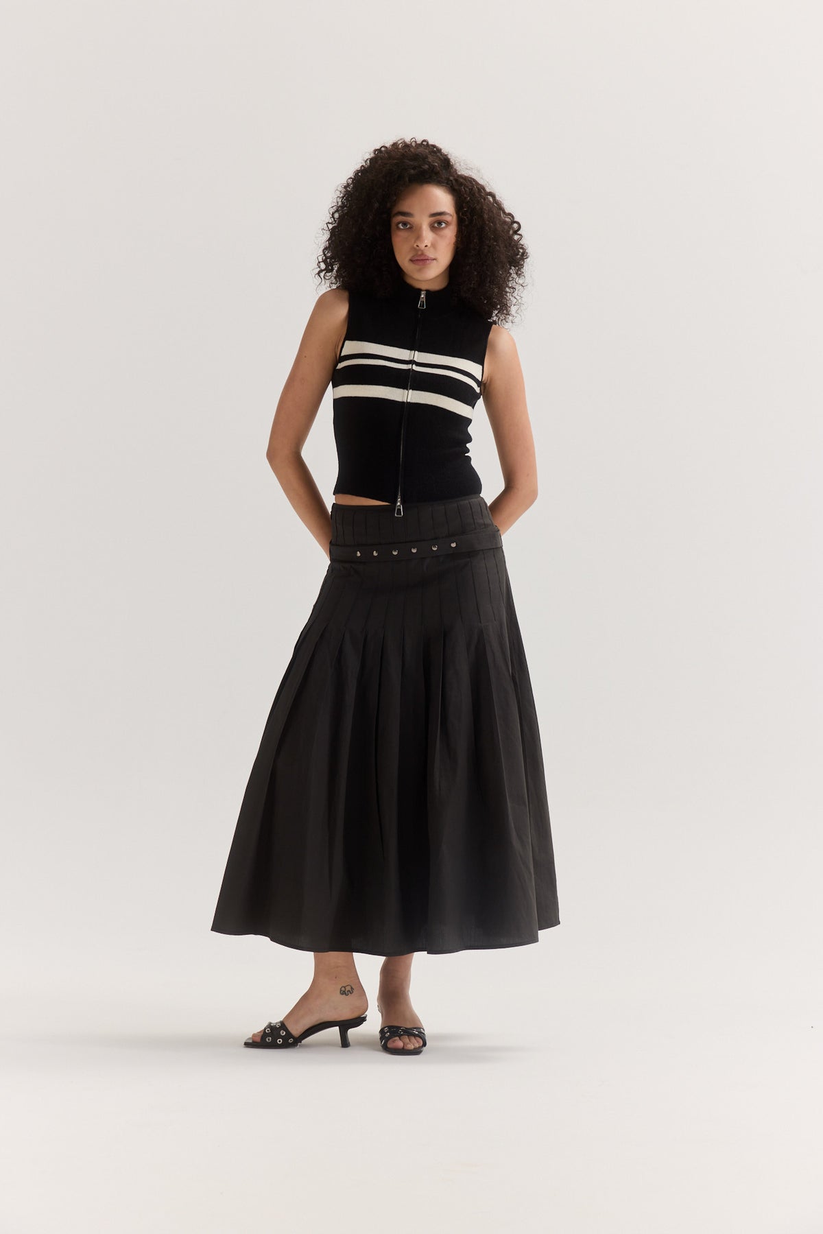 Muse Greta Pleat Skirt // Black