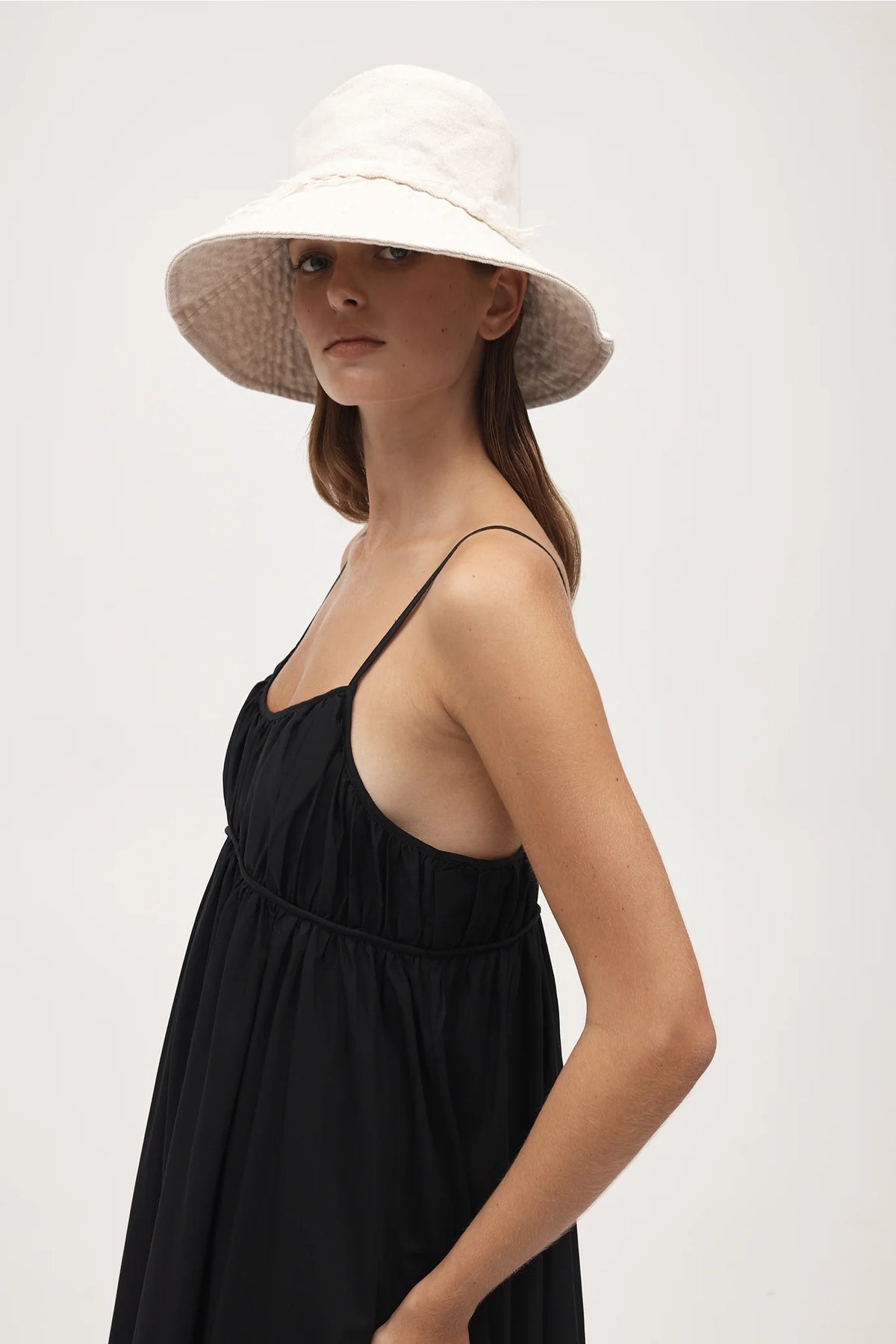 Marle Nonna Hat R24 // Natural