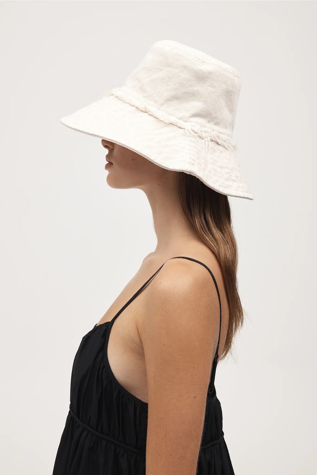 Marle Nonna Hat R24 // Natural